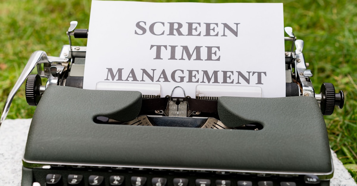 6 Document Management Implementation Steps to Centralize Your Critical Info