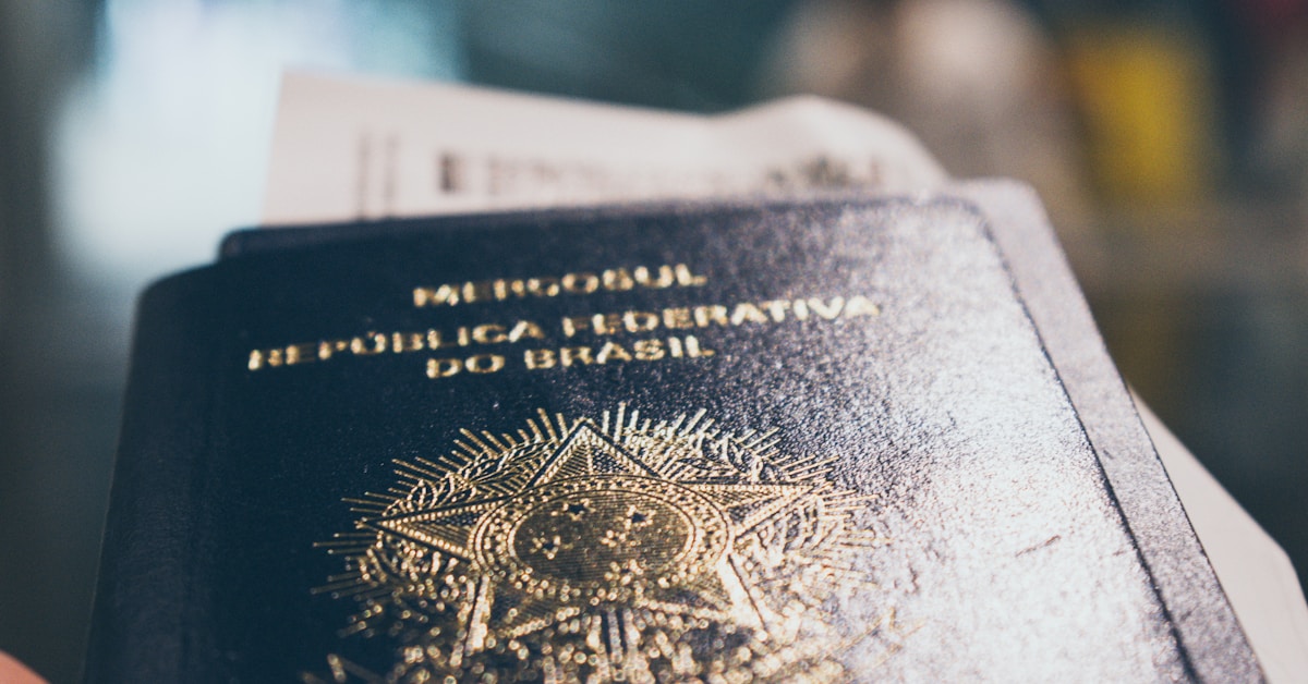 7 Document Migration Strategies for Your Seamless Transition to Modern DMS