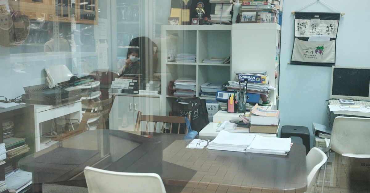 How to Implement a Paperless Office: 7 Steps to Streamline Your Operations