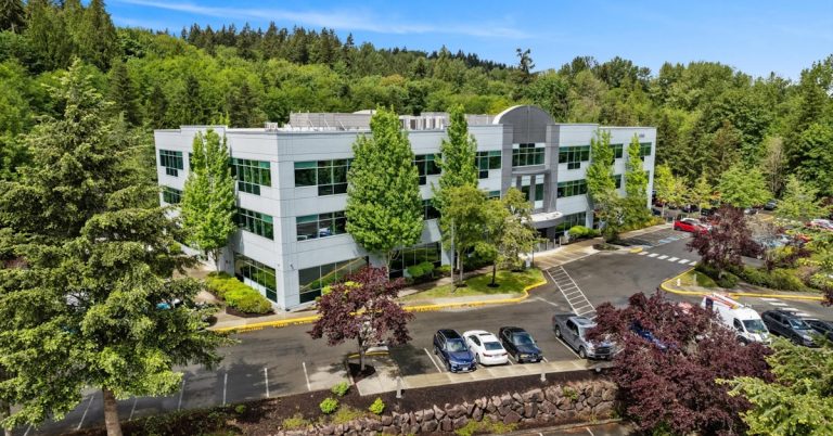 7+ Best CoStar Alternatives to Connect Your Real Estate Tech Stack